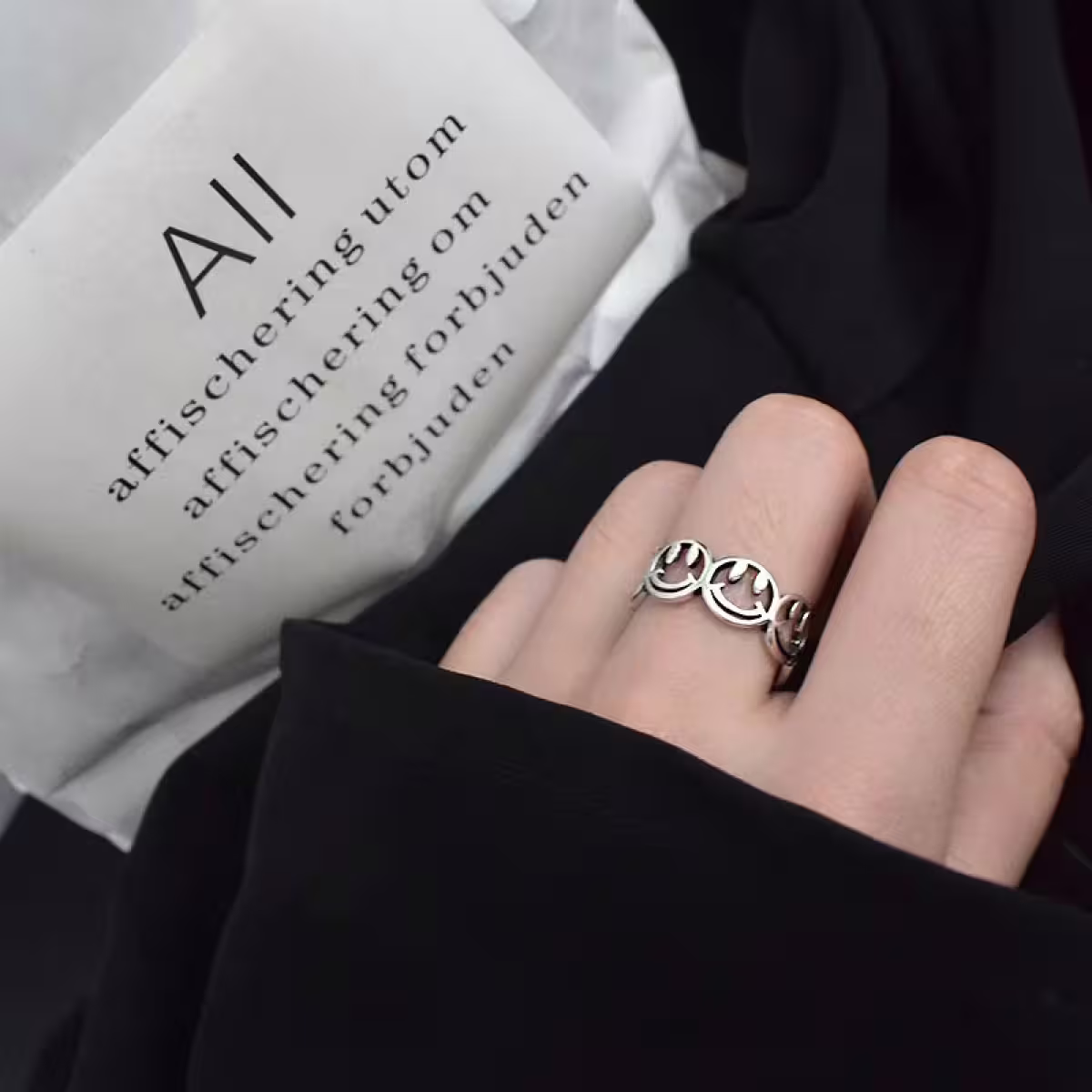 笑臉排列鏤空晶鑽×開口戒指×共二色-第5張