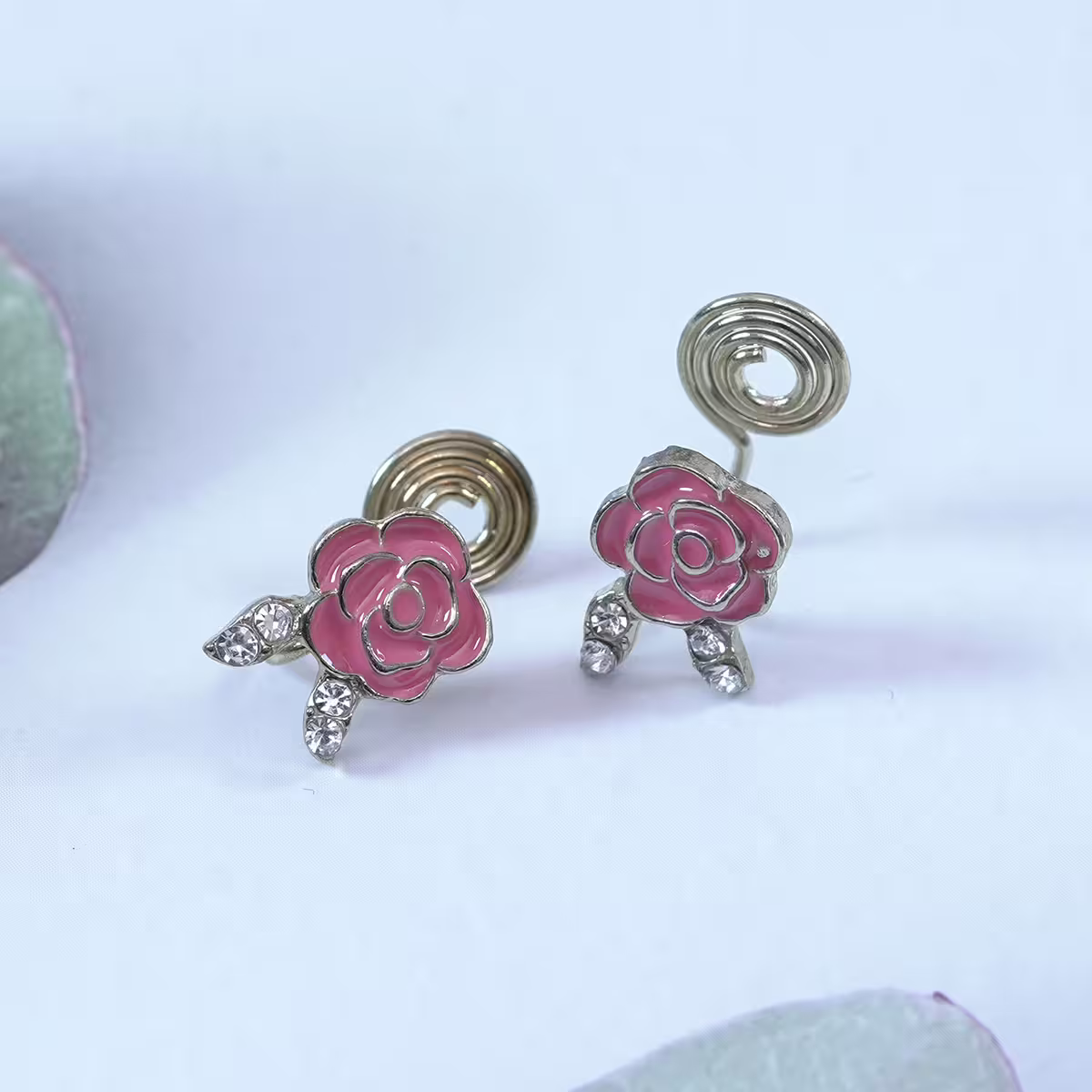 薔薇之名×蚊香盤U型耳夾-第4張