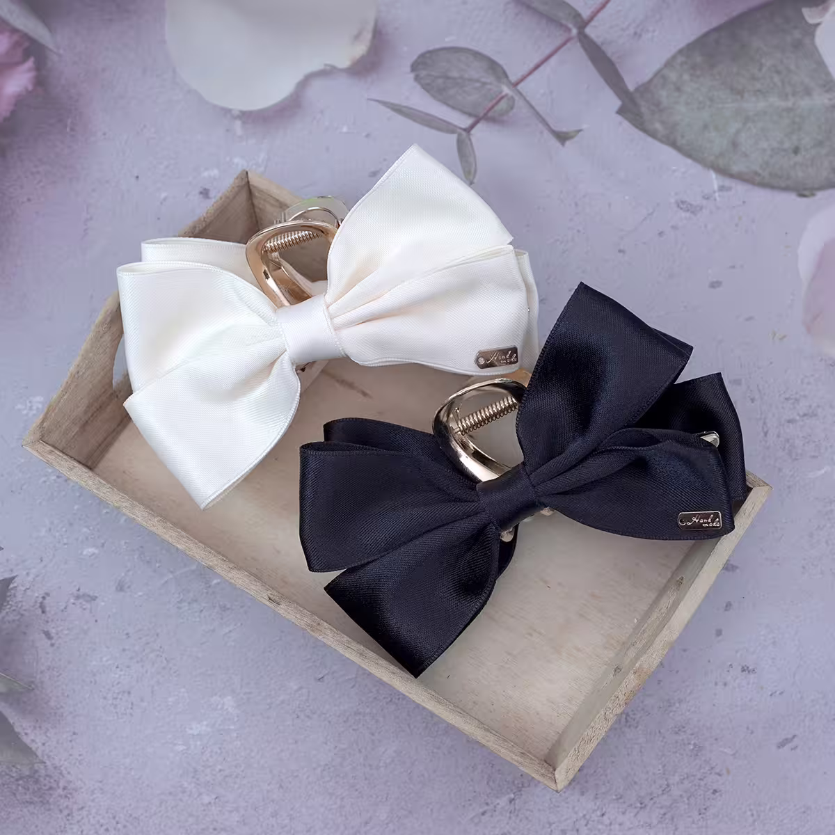 雙面緞帶蝴蝶結×鯊魚夾×共二色-第1張