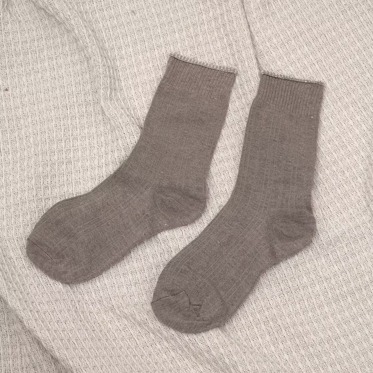 暖色系素面&times;中筒襪&times;四雙套件襪子組-第3張