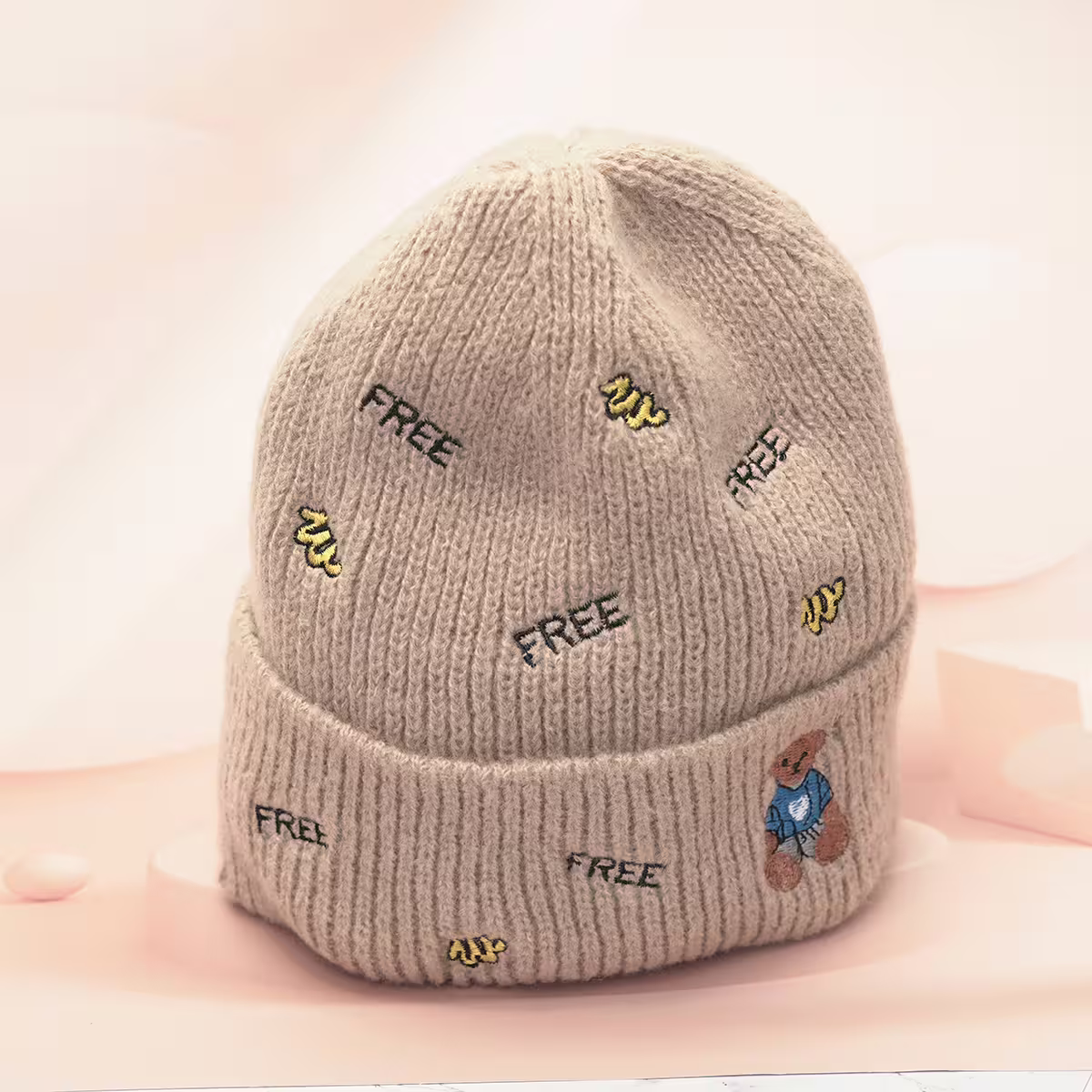 韓風刺鏽塗鴉&times;毛帽&times;卡其-第2張