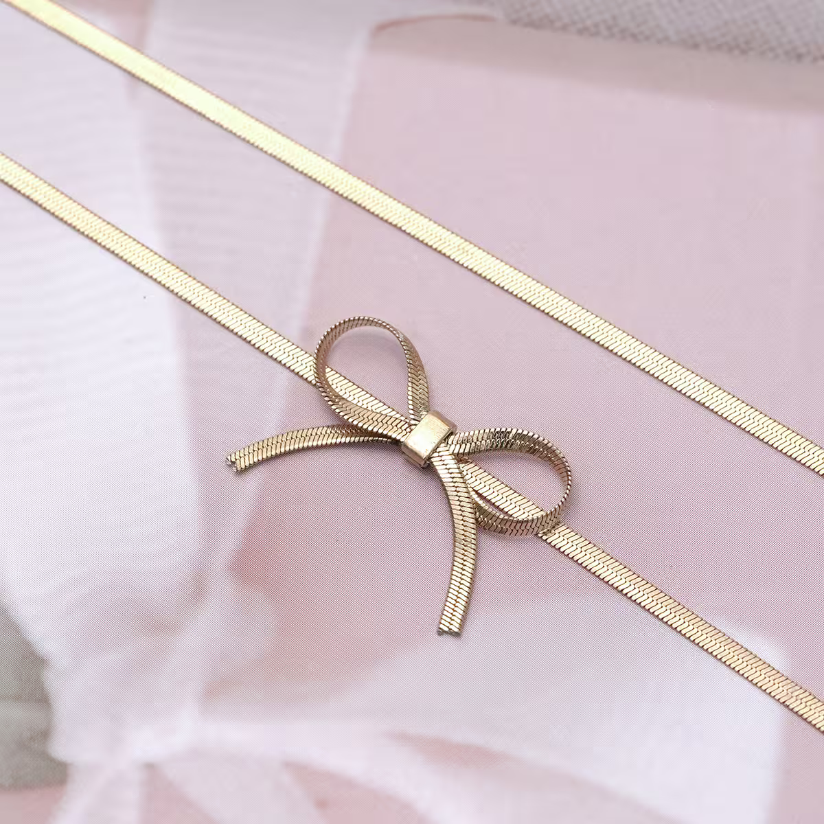 316鋼飾&times;扁平蛇骨蝴蝶結&times;項鍊&times;金色-第2張