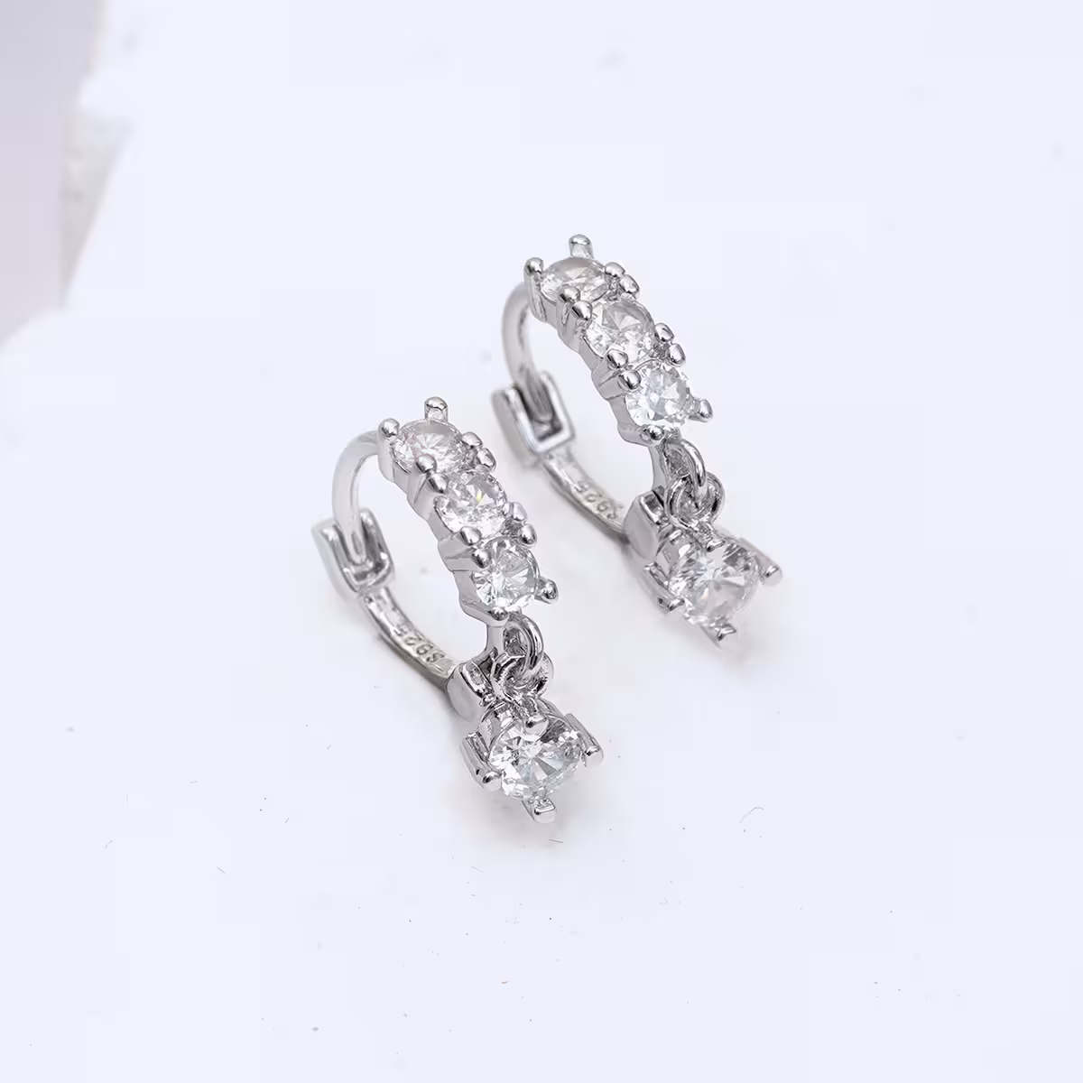 925銀針&times;單排鋯石垂鑽&times;耳扣-第1張
