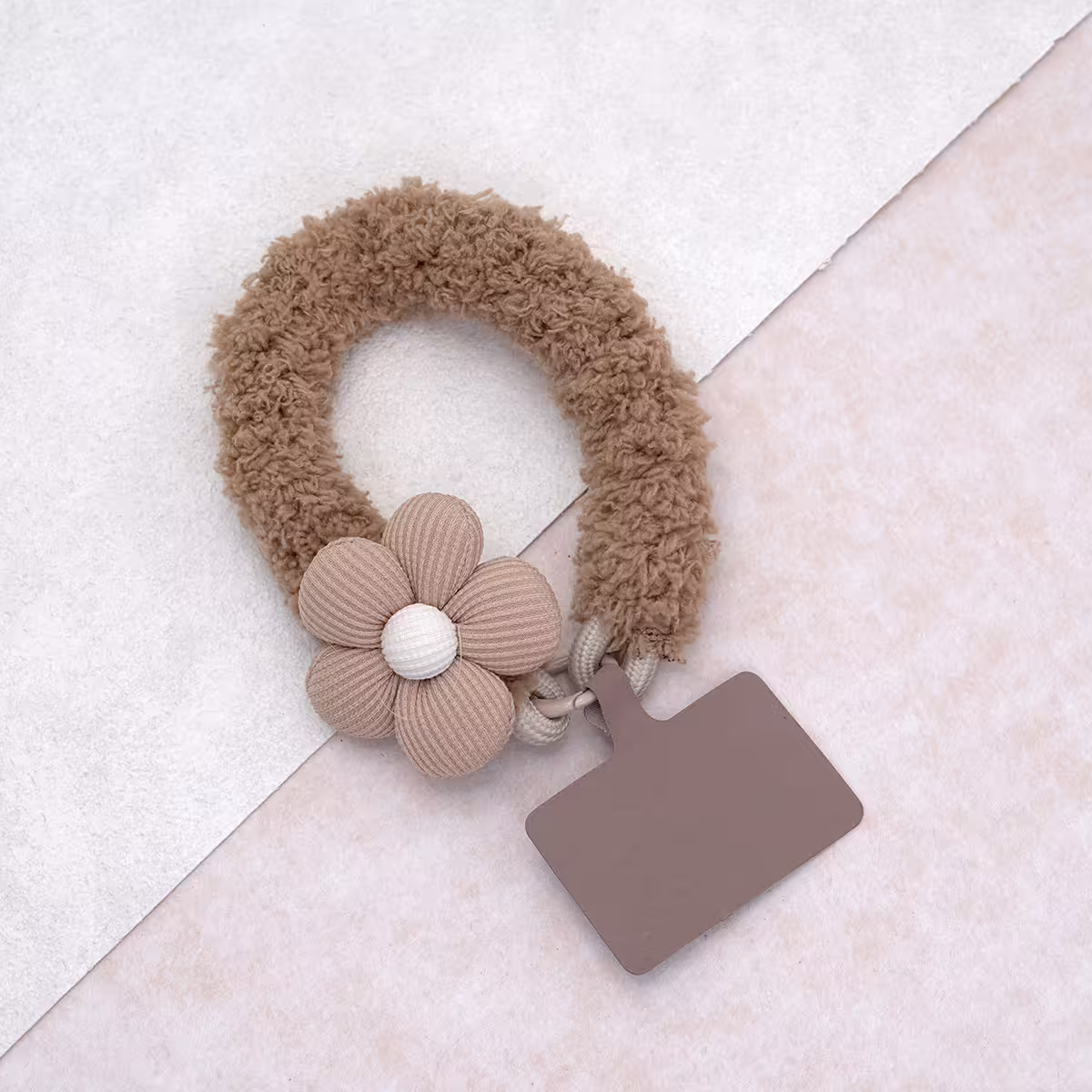 毛毛蟲小花朵&times;手機腕帶掛繩&times;棕咖-第1張