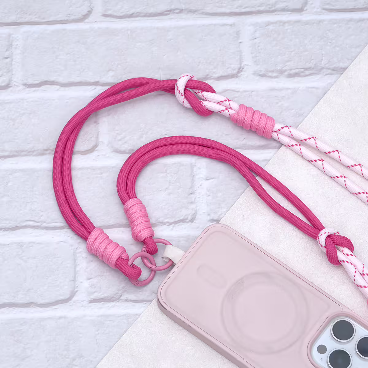 可延長運動風撞色&times;手機斜背&腕帶&times;兩用掛繩&times;桃粉紋理-第4張