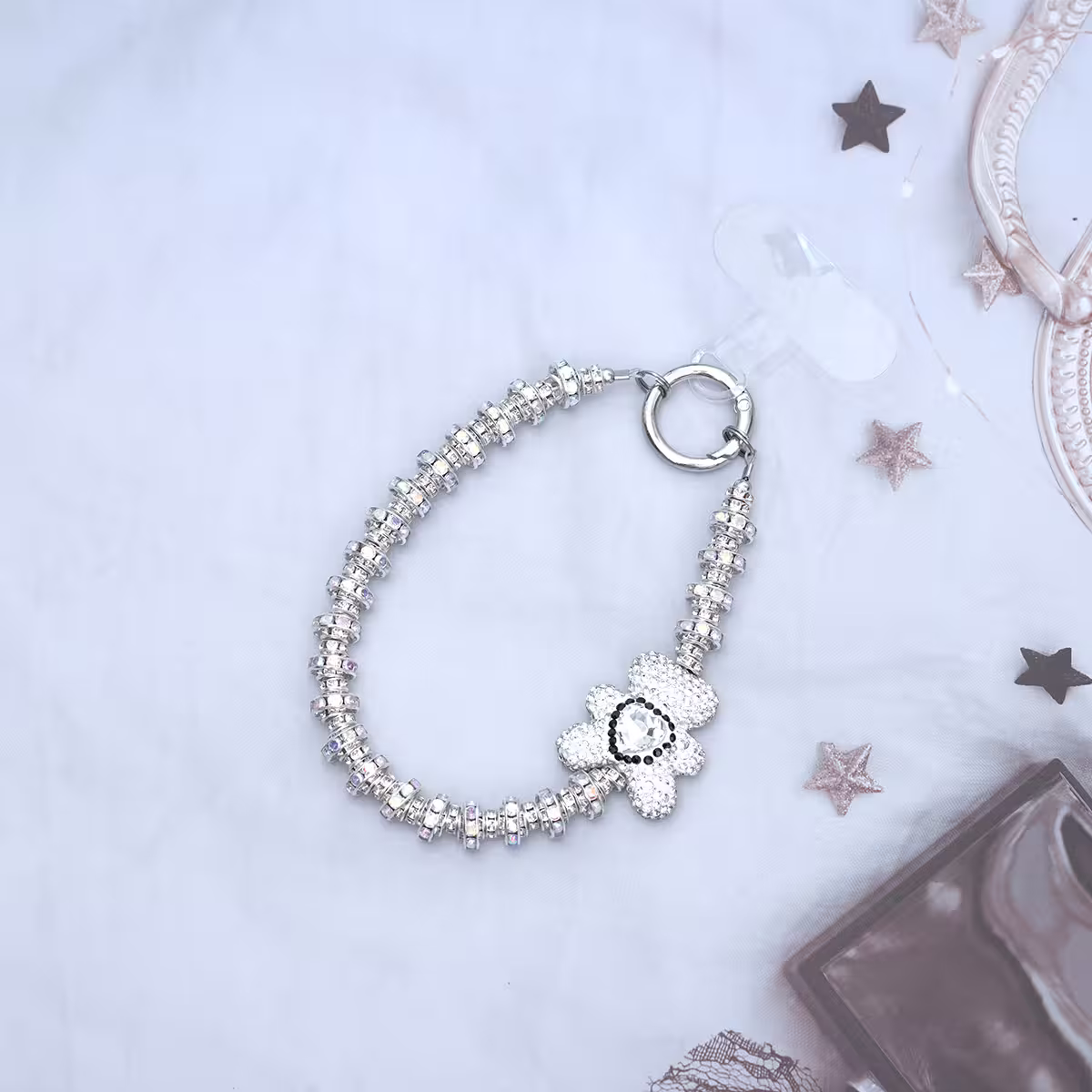 輕奢小熊晶鑽&times;手機腕帶掛繩&times;白色-第1張