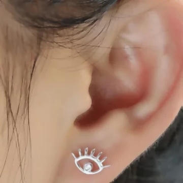 925銀針&times;大眼睛&times;耳針.avif