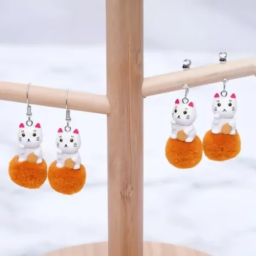 招財貓公仔毛球×吊墜耳勾.avif