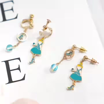 童話灰姑娘與玻璃鞋×不對稱吊墜耳環