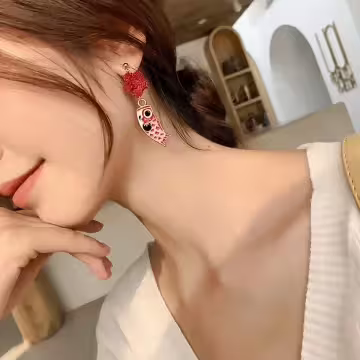 毛線小花紅鯉魚×不對稱吊墜耳環