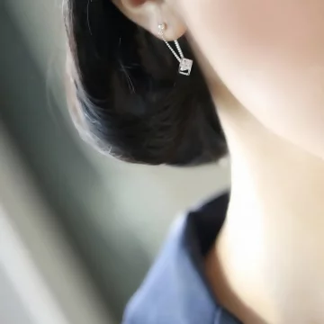 925銀針×垂墜魔方×後掛式耳針.avif