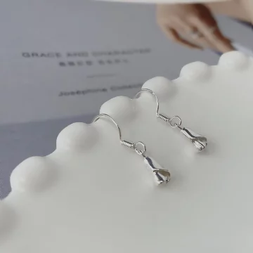 925銀針× 花苞待放×耳勾.avif