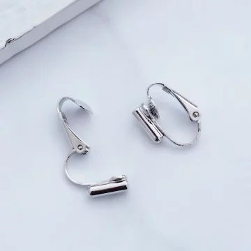 彎針插入式耳夾轉換器×三角耳夾×白金色.avif