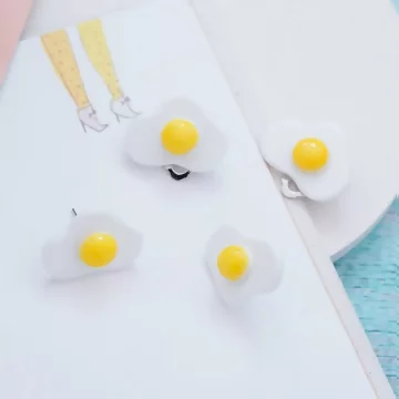 荷包蛋×三角耳夾.avif