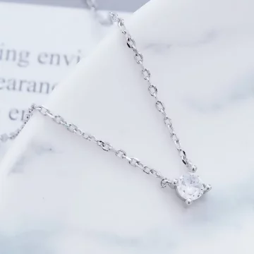 925銀飾×四爪單鑽×鎖骨項鍊.avif