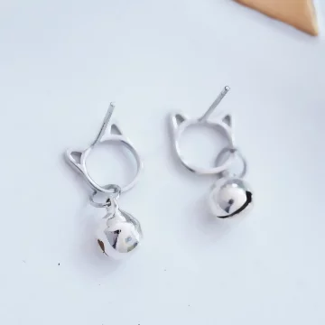 925銀針×貓咪垂墜鈴鐺×耳針.avif