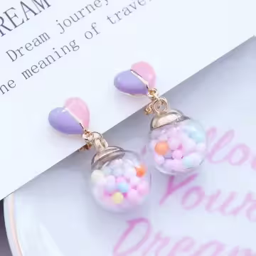 繽樂愛心糖果圓珠&times;三角耳夾