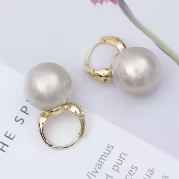輕奢大珍珠×耳扣