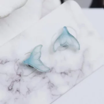 鯨魚擺尾×磁吸耳夾/裝飾小物.avif