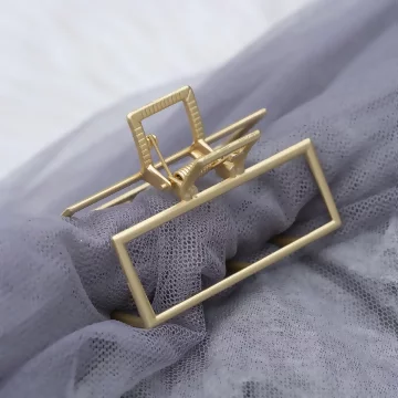 長方形金屬線框×鯊魚髮夾.avif