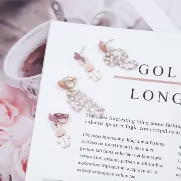 氣球飄飄愛心小兔&times;不對稱吊墜耳環