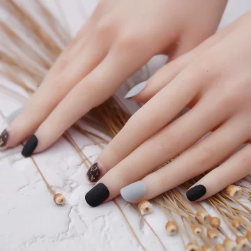 黑灰迷煙金蔥霧面×穿戴式手指甲片×二十四入 .avif