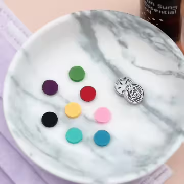 玫瑰花×口罩薰香磁釦×附八片綿芯×共三色