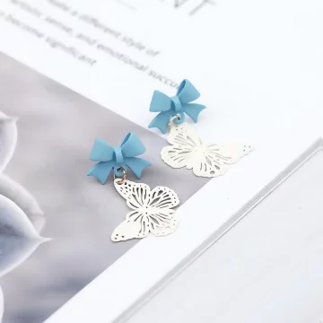藍領結鏤空白蝴蝶&times;吊墜耳環.avif