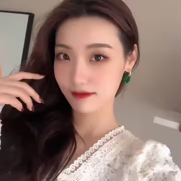 古典綠晶串珠×不對稱吊墜耳扣