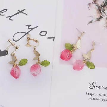 晶透草莓蝴蝶×吊墜耳環.avif