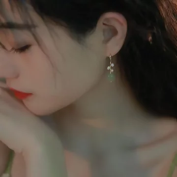 一枝綠意×吊墜耳環.avif