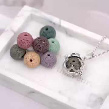 四葉幸運草×薰香火山石×長項鍊