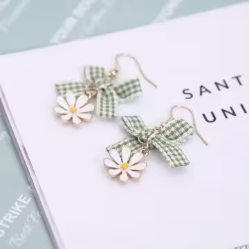 綠格蝴蝶結小雛菊×吊墜耳勾