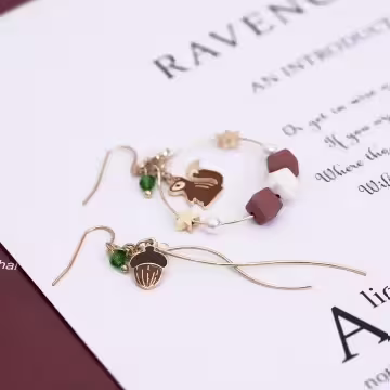 松鼠核桃圓環×不對稱吊墜耳勾