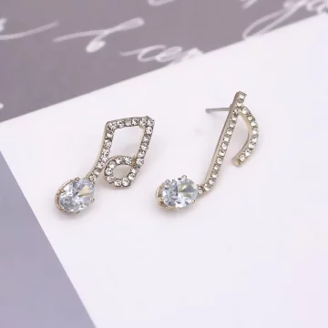 音符滿鑽×不對稱吊墜耳環.avif