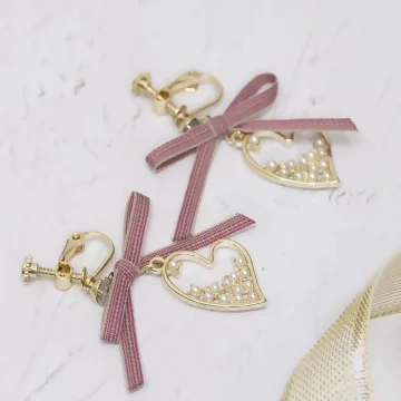 絲帶蝴蝶結愛心小珍珠&times;螺旋耳夾&times;共二色.avif