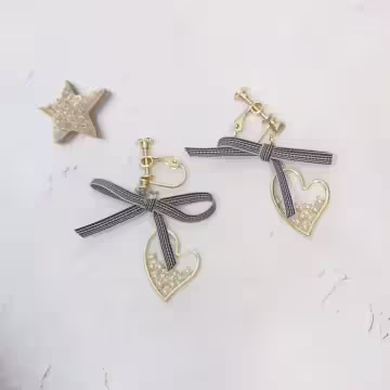 絲帶蝴蝶結愛心小珍珠×螺旋耳夾×共二色