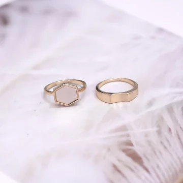 金六角白貝不規則×四套件戒指組.avif