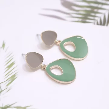 莫蘭迪淡綠弧型×吊墜耳環.avif