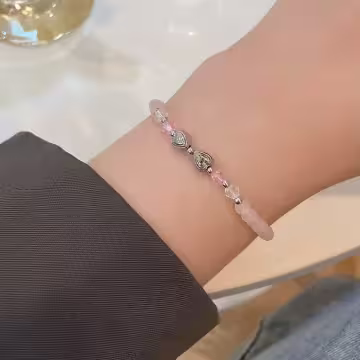 細串粉水晶愛心&times;固定式串珠手鍊