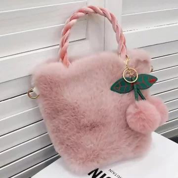 毛絨櫻桃小拎包×鍊條斜背包×粉紅.avif