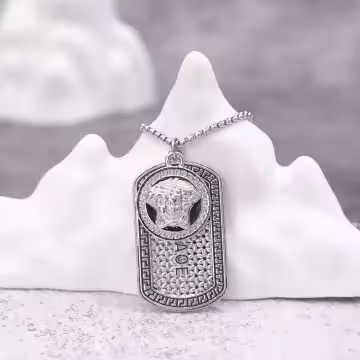 梅杜莎字母吊牌×中性長項鍊