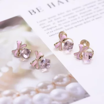 可愛蝴蝶結水晶×蚊香盤U型耳夾.avif