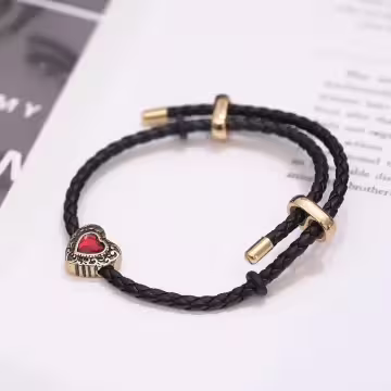 歐羅巴紅心&times;拉繩手鍊