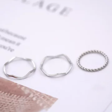三顆珍珠波紋麻花×五套件戒指組×銀色.avif