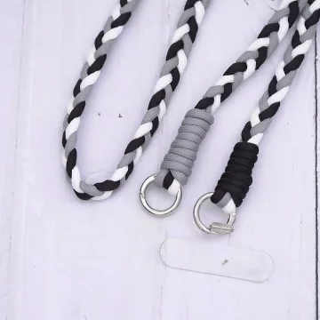 撞色麻花辮×手機斜背雙勾掛繩×黑白.avif