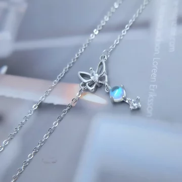 925銀飾×月光石小蝴蝶×鎖骨項鍊 .avif