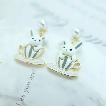 杯緣小灰兔×吊墜耳環.avif