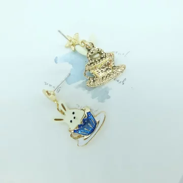 杯緣小白兔×吊墜耳環.avif