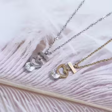 316鋼飾×心型鑽×鎖骨項鍊×金色